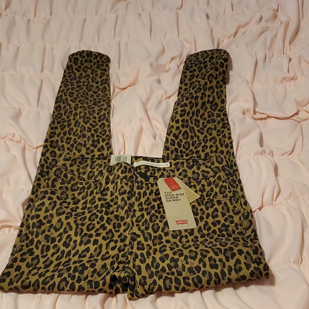 Levis high rise supper skinny  sculpt